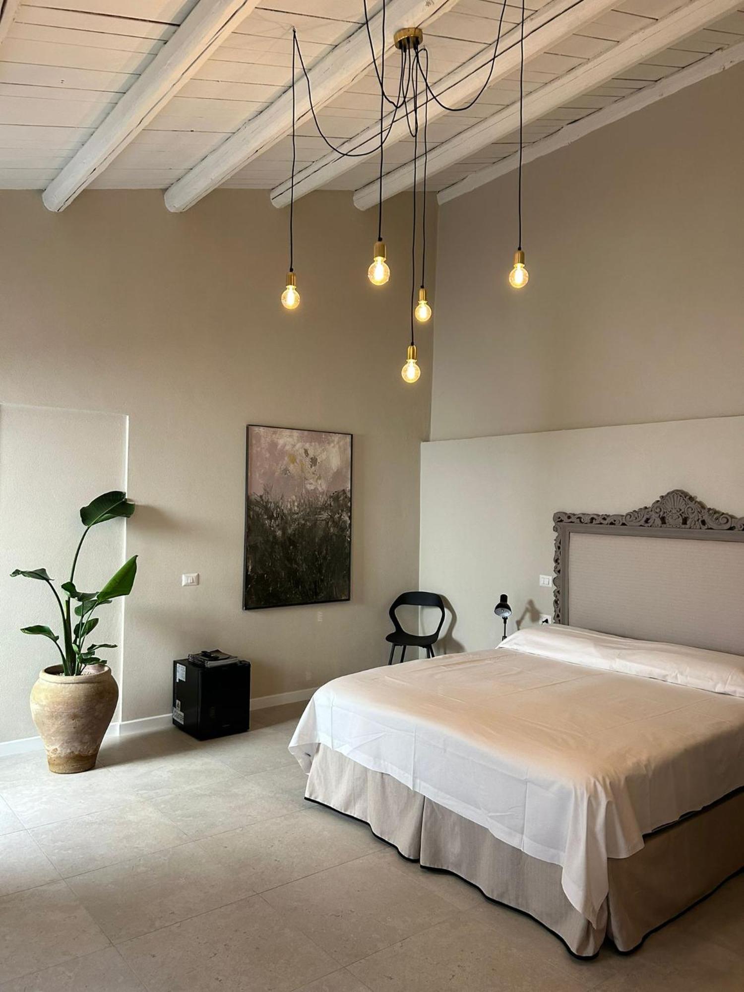 Notus Rooms Noto Eksteriør bilde